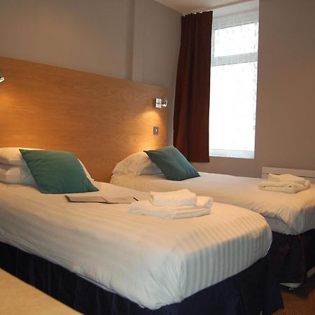 The Dragonfly Bed and Breakfast Blackpool Exteriör bild